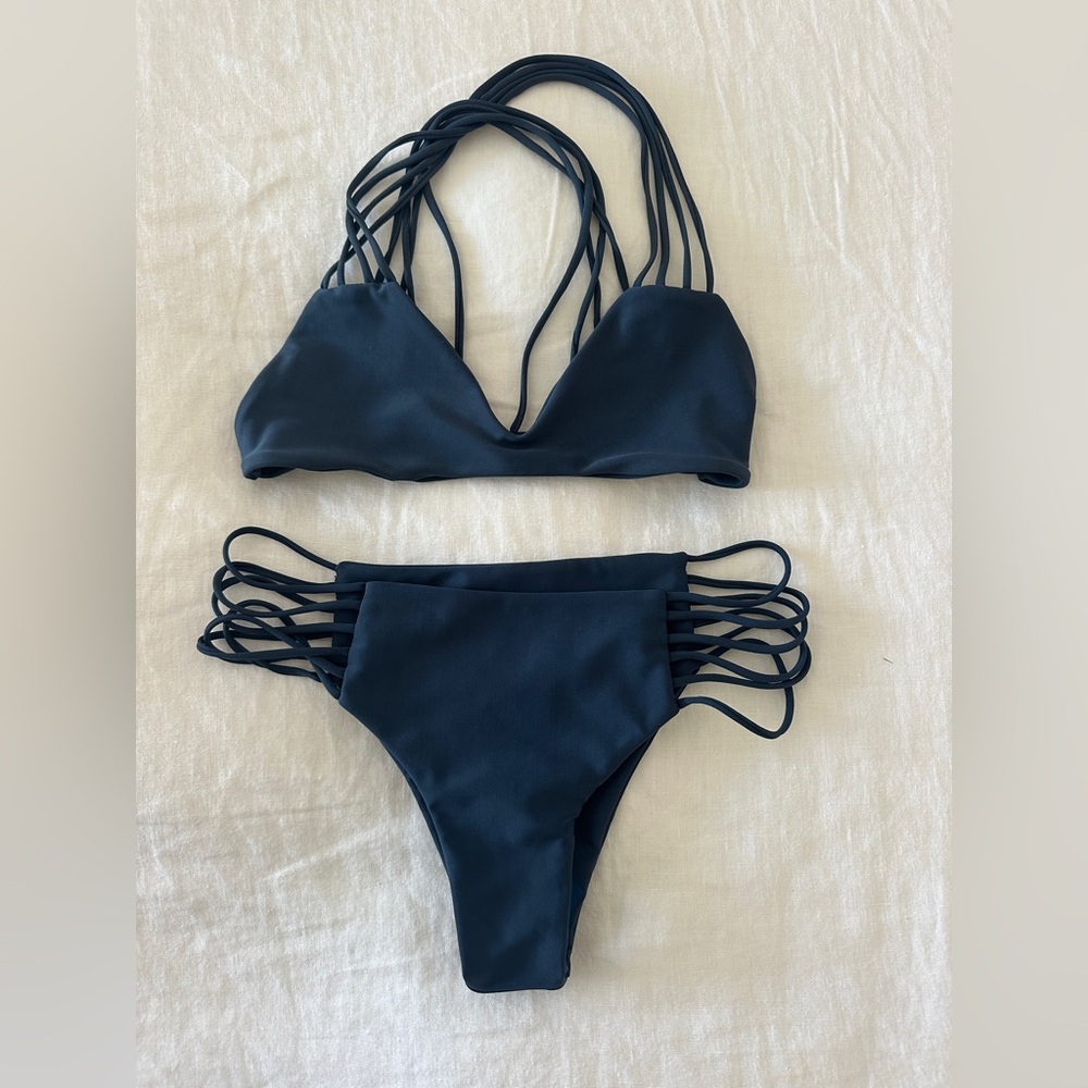 Mikoh Navy Bikini Set